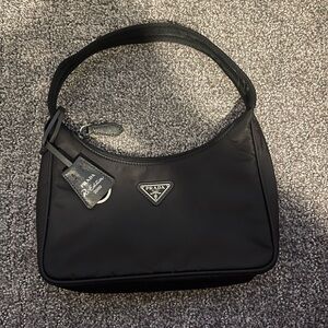 Prada 2000 Re-Edition Mini Bag